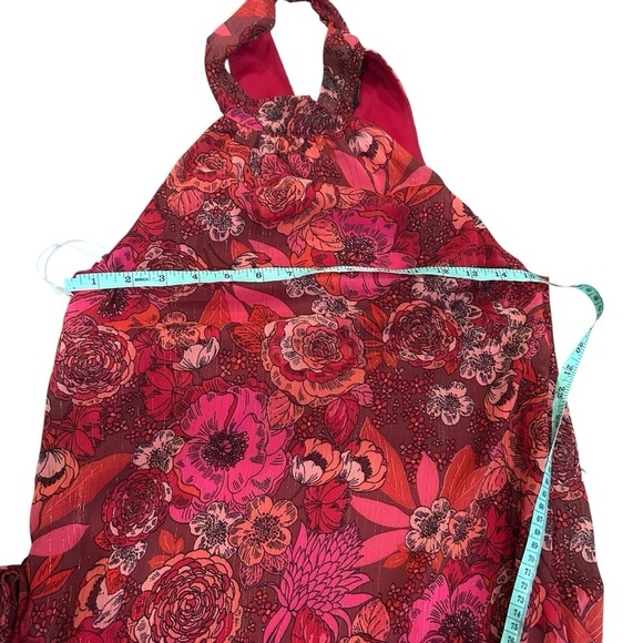 NWT Lulus Standout Aesthetic Red Floral Lurex Halter Tiered Midi Dress small - Picture 9 of 10